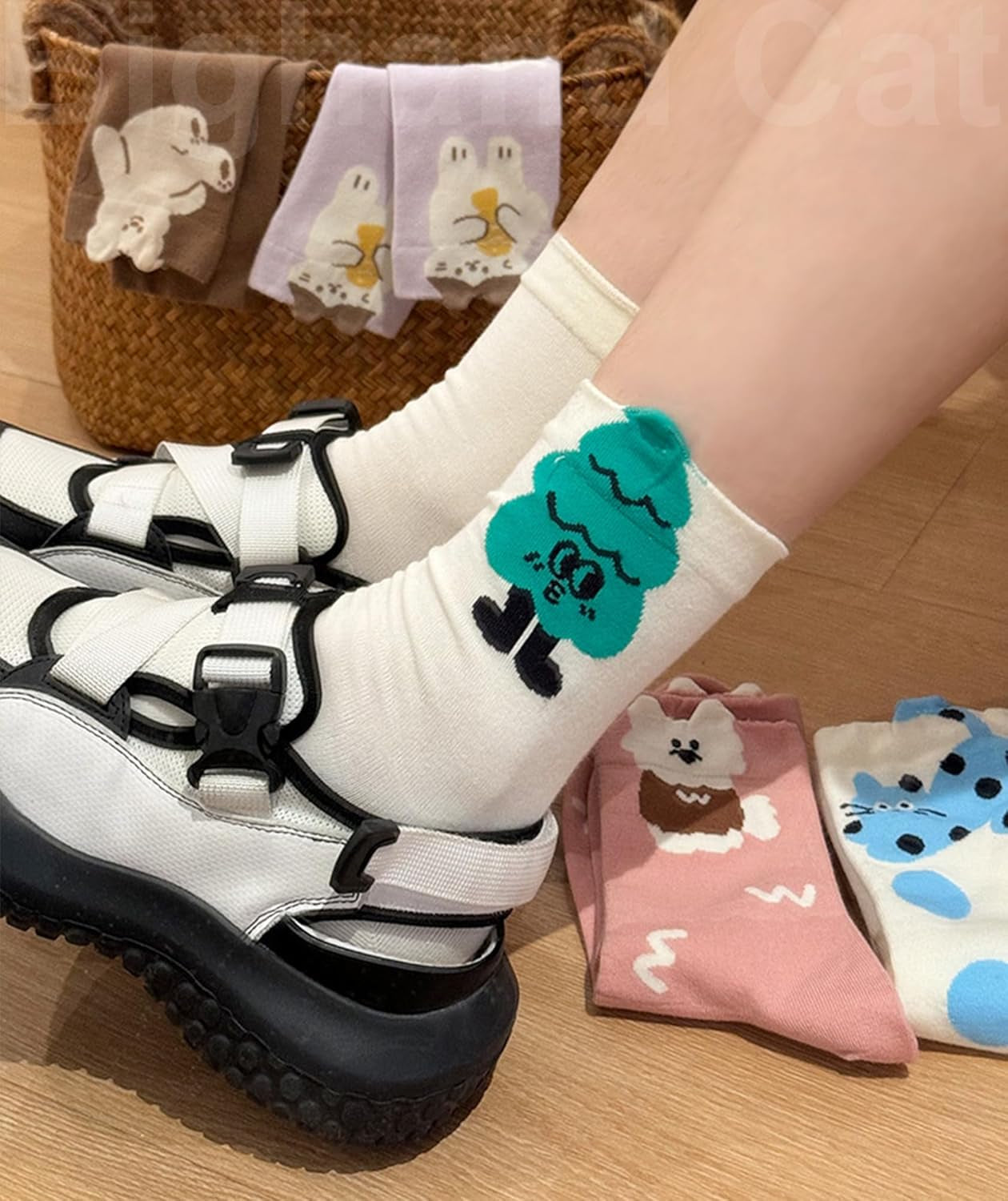 IIG 3-6 Pairs Womens Cute Animal Patterned Funny Novelty Cotton Crew Socks