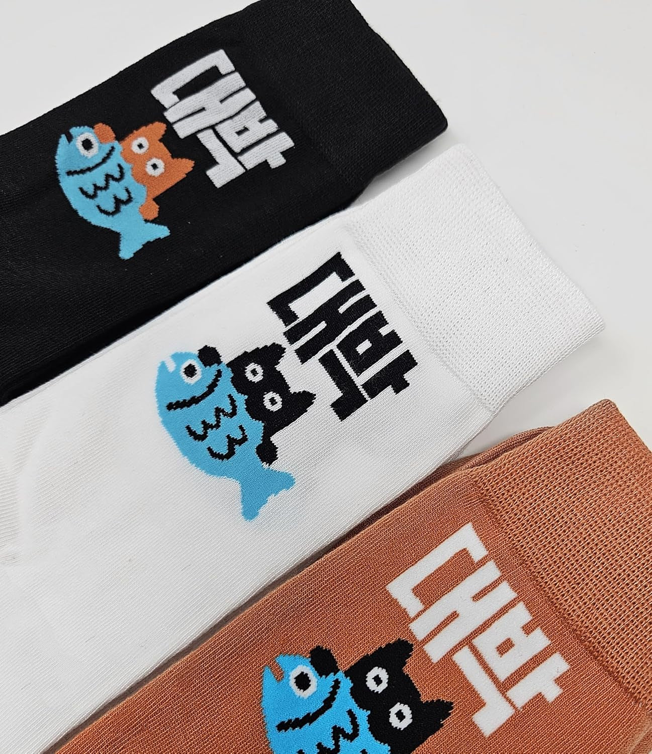 Meloday Funny K-Pop Korean Lingo Socks No Compression Soft Cotton 3 Pairs per Pack - Salty Face