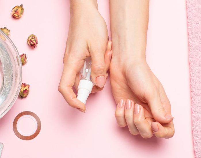 Hands & Nail
