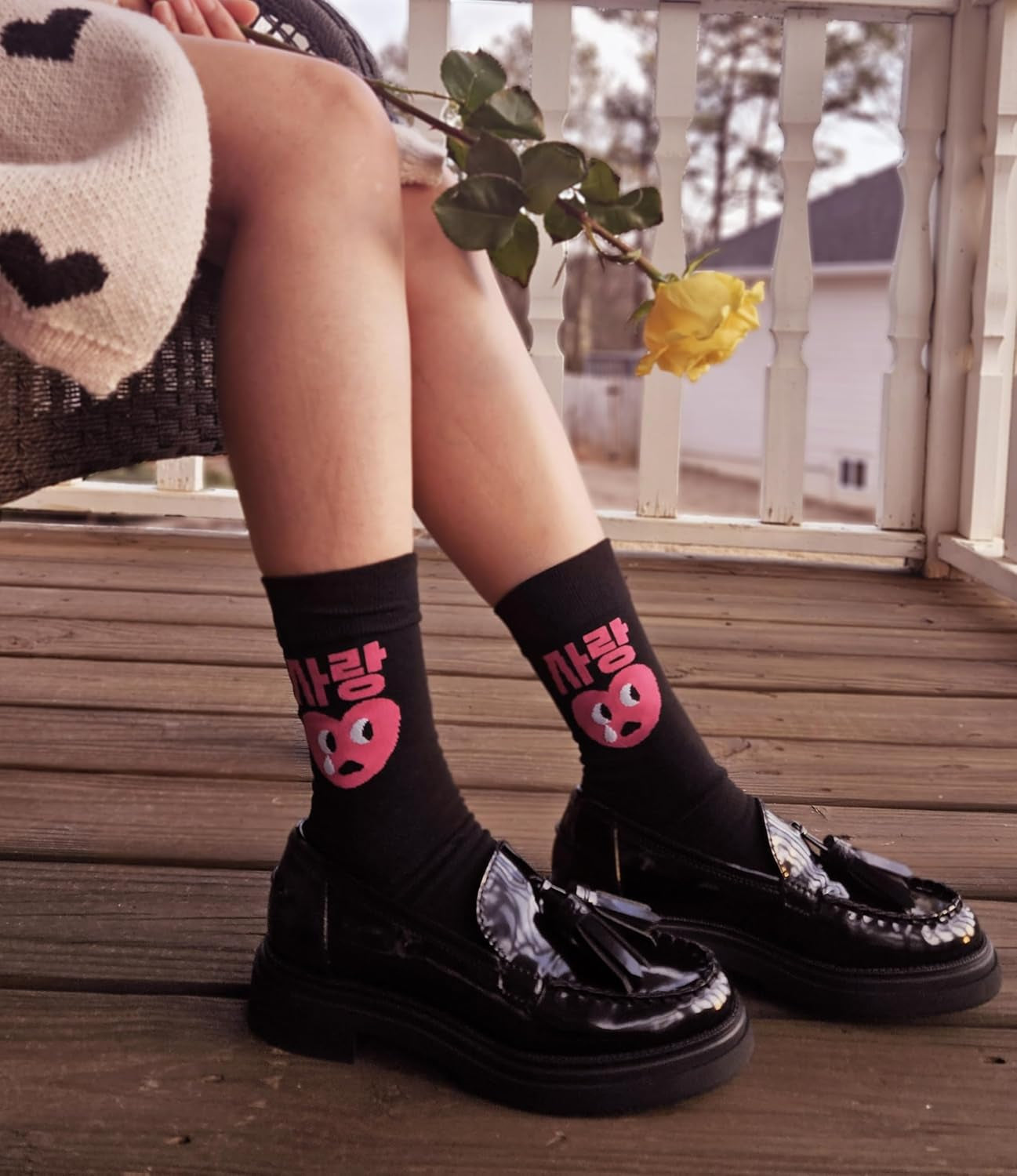 Meloday Funny K-Pop Korean Lingo Socks No Compression Soft Cotton 3 Pairs per Pack - Salty Face