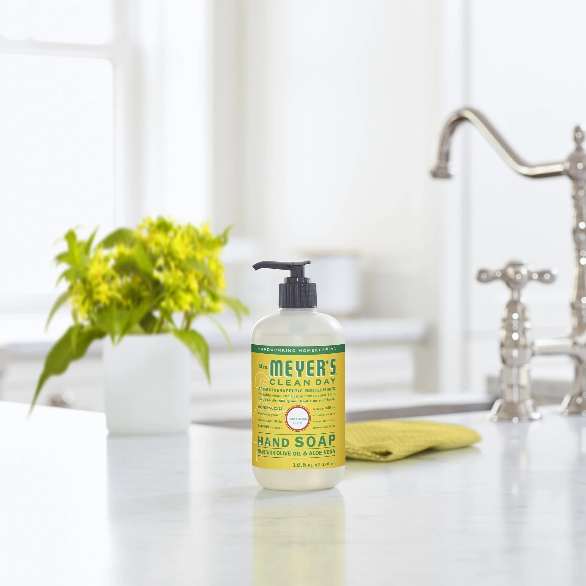 Mrs. Meyer'S Clean Day Liquid Hand Soap, Honeysuckle Scent, 12.5 Fl Oz